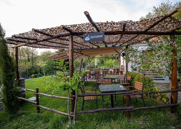 Karaiskos Agritourism Farm * Portariá