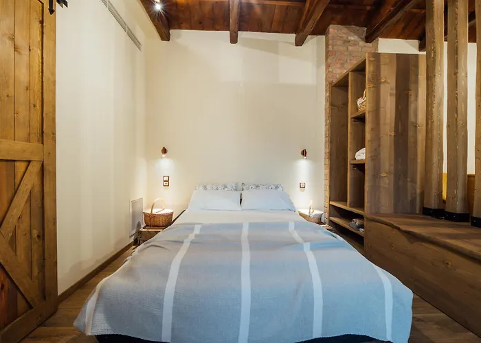 Karaiskos Agritourism Farm *