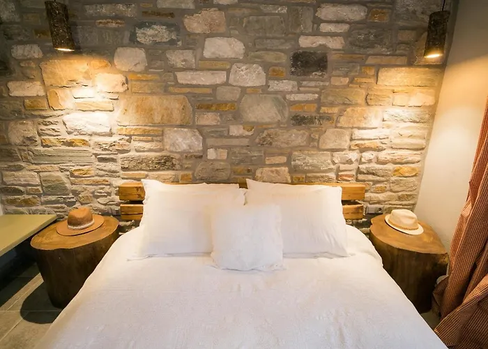 בית חווה Karaiskos Agritourism Farm *